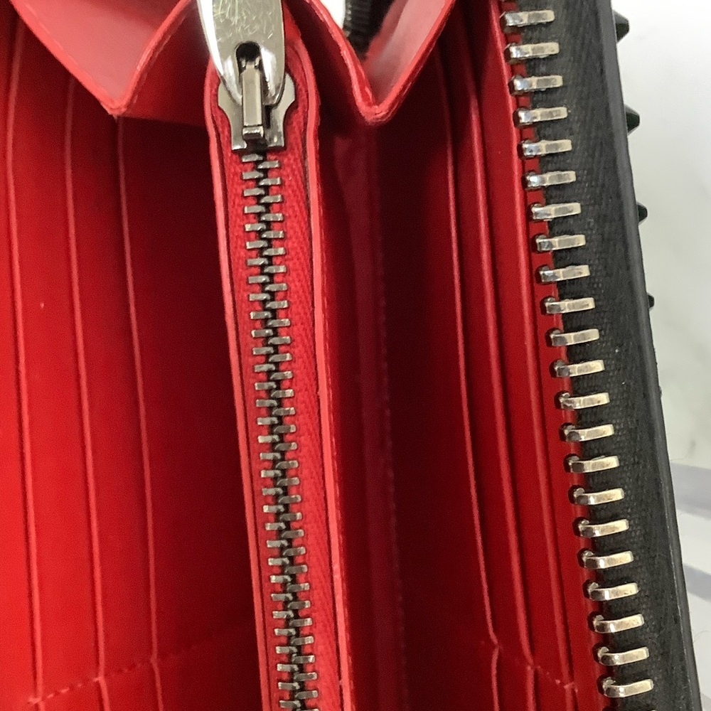GUC Christian Louboutin Black Panettone Zip Long Wallet - Picture 5 of 6